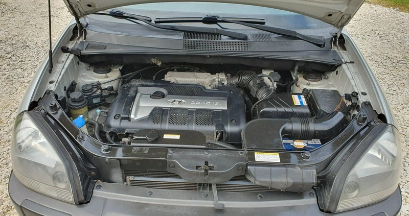 Hyundai Tucson cena 20700 przebieg: 197594, rok produkcji 2007 z Poniec małe 781